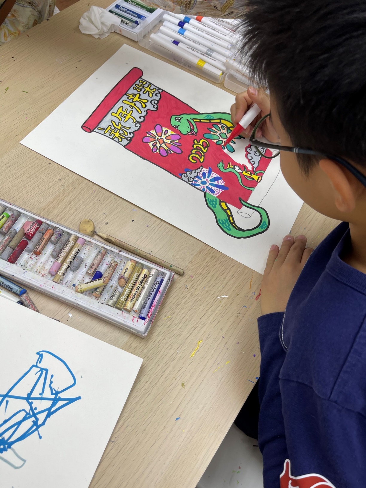 可能是 1 人和文字的插圖