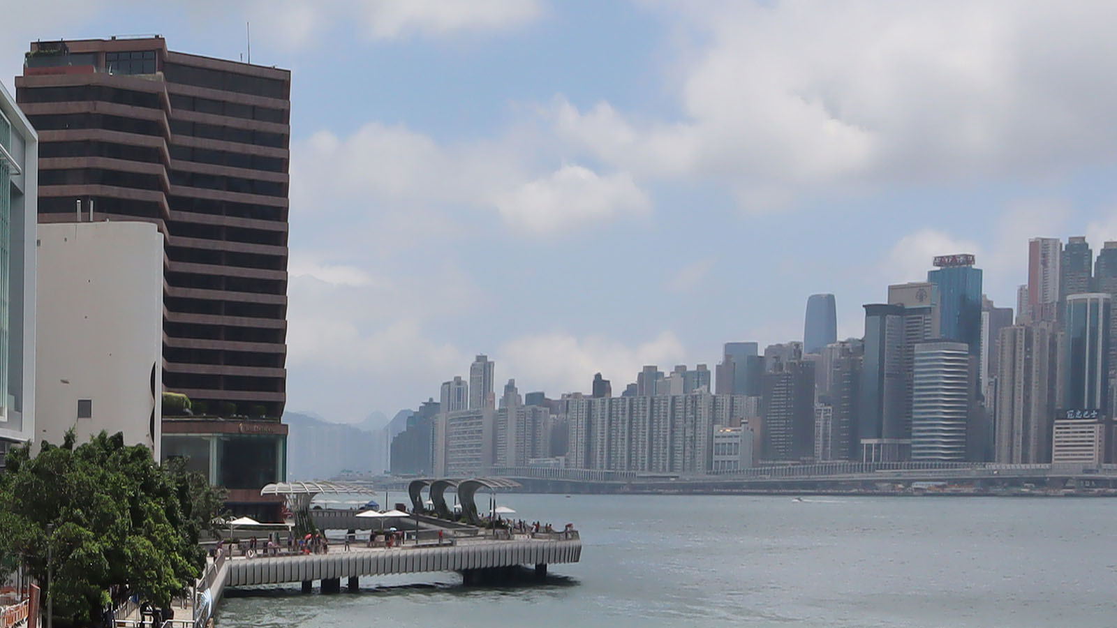 一張含有 戶外, 天空, 雲, 天際線 的圖片 AI 產生的內容可能不正確。