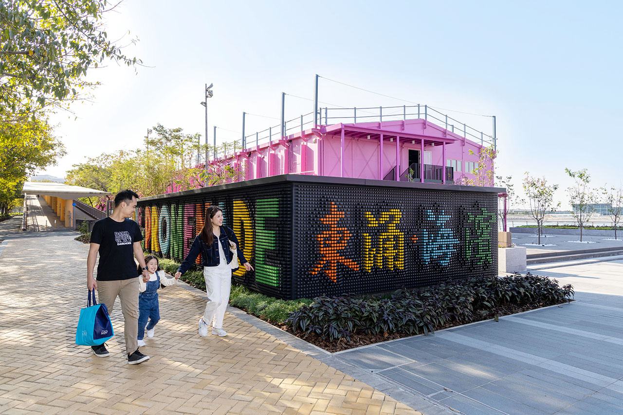 🌊【東涌親子好去處】東涌東海濱長廊!極致海景 x 滑板場 x 寵物友善,全天候戶外放電新地標!🛹🐕✨