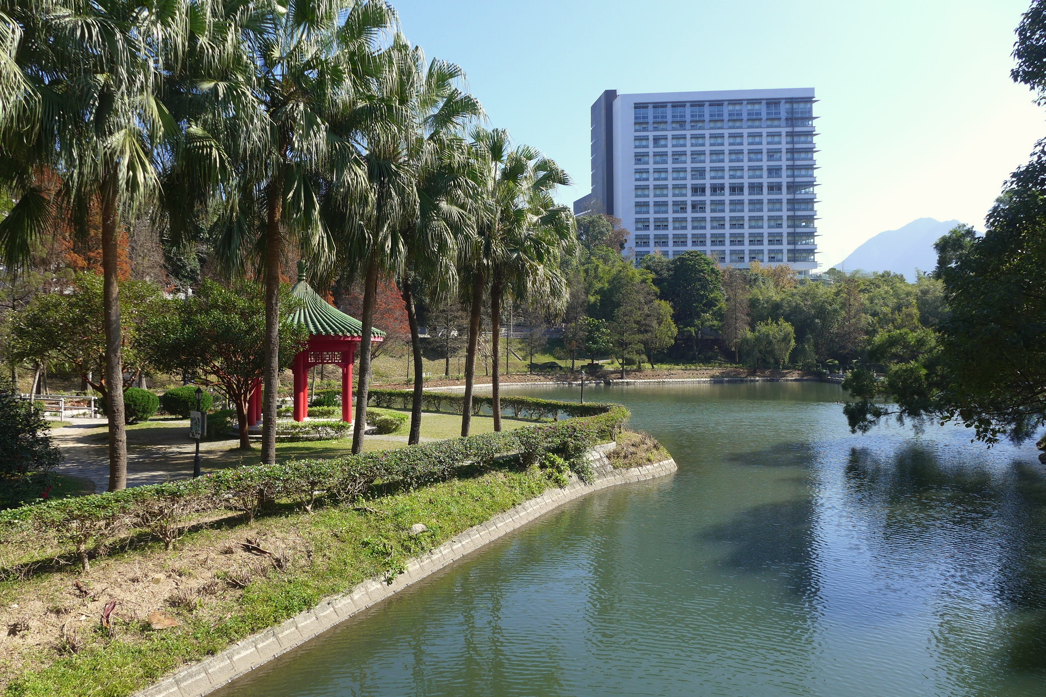 Lake_Ad_Excellentiam_Lions_Pavilion_201602