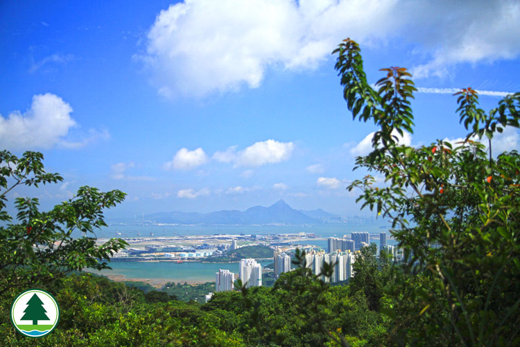 CP_photo_LautauNorth_Overlooking_TungChung_TeiTongTsaiCountryTrail