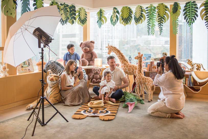 family_photography_session_-_bimbo_concept_children_s_summer_residency_workshop_407x_crop_center
