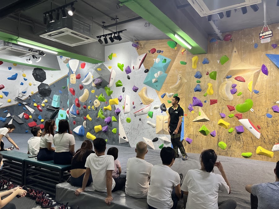 Boulder MAD (觀塘)